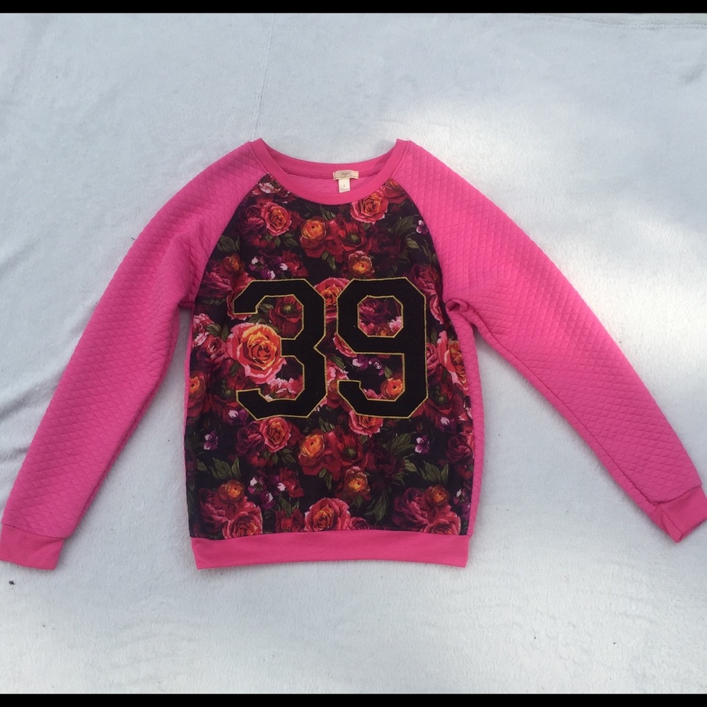 NYC 39 Floral Sweater